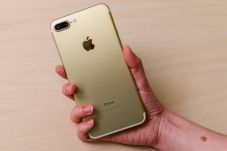 Apple Akui Pembaruan...