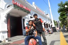 Modal Rp4 Juta, Agung-Hendi...