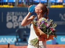 Kvitova Rebut Gelar...