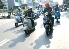 Menpora Ajak Komunitas...