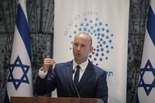 Israel Takkan Bedakan...