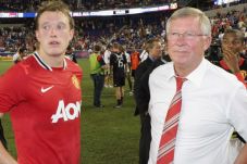 Jones, Giggs, Berharap...