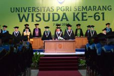 Wisuda Ke-61, UPGRIS...