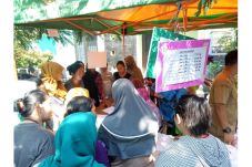 Bazar Sembako Diserbu...