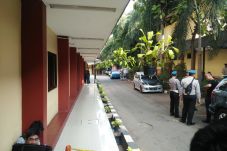 Enam Kantong Jenazah...