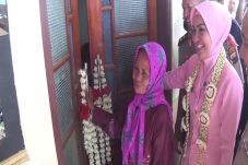 Janda Dua Anak Ini Semringah...