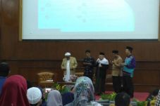 Ketua Umum MUI: Perlu...