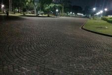 Jaga Kebersihan Monas,...