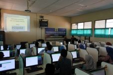 Berbasis Komputer, 6.910...