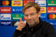 Soal Final Liga Champions,...