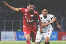 Lumat Persija, Madura...