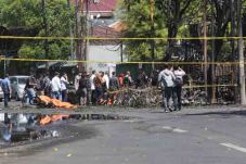 Pasca Bom Surabaya,...