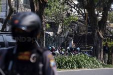 Kecam Serangan di Surabaya,...
