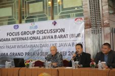 Bandara Kertajati Diyakini...