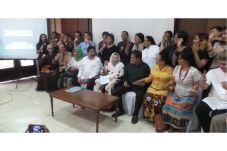Bersama Sejumlah Tokoh,...