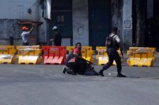 Beberapa Negara Keluarkan...