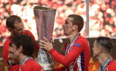 Griezmann Cetak Sejarah...