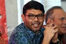 Perangi Terorisme, Polisi...