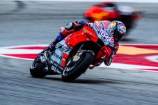 Dovizioso Pimpin Latihan...