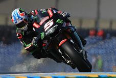Johann Zarco Rebut Pole...