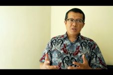 Puasa Jadi Benteng Lawan...