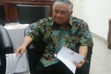 Din Syamsuddin Minta...