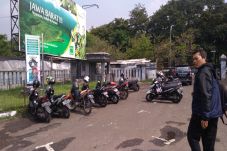 Tarif Parkir Monju Mahal,...