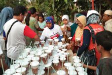 Pembagian Takjil Perindo...