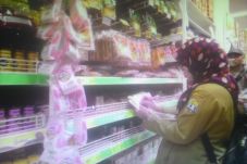 Hati-hati, Makanan Tak...