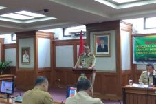 Pemprov Jabar Minta...