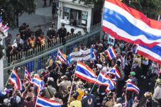 Thailand Tetapkan Zona...