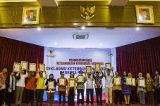 Parpol Deklarasi Keterbukaan...