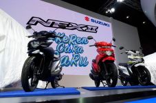 Banyak Pilihan Warna,...