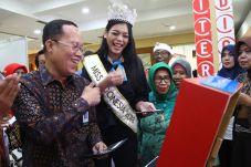 Bantu Dunia Pendidikan...