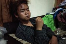 Mabuk, Sopir Angkot...
