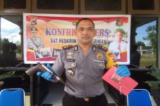 Polres Bima Gerebek...