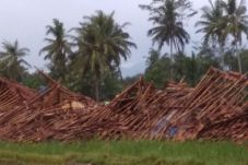 Puluhan Rumah di Kuningan...