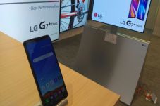 Masih Ada Tiga Smartphone...