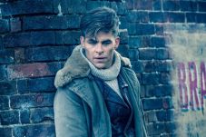 Foto Chris Pine Muncul,...