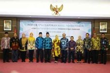Delapan Daerah di Provinsi...