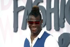 Kembali Panggil Balotelli,...