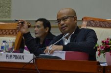 Gerindra Tak Tertarik...