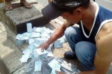DPR Minta Kemendagri...