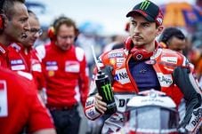 Dovizioso Bilang Lorenzo...