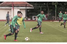Kalah 0-3 dari Persis...