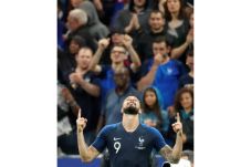 Giroud Samai Torehan...