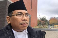 Jokowi Lantik Yahya...