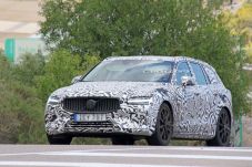 Volvo V60 R Facelift...