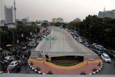 Underpass Mampang Berlubang,...