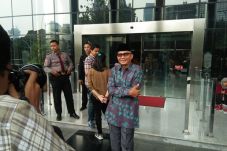 Kembali Diperiksa KPK,...